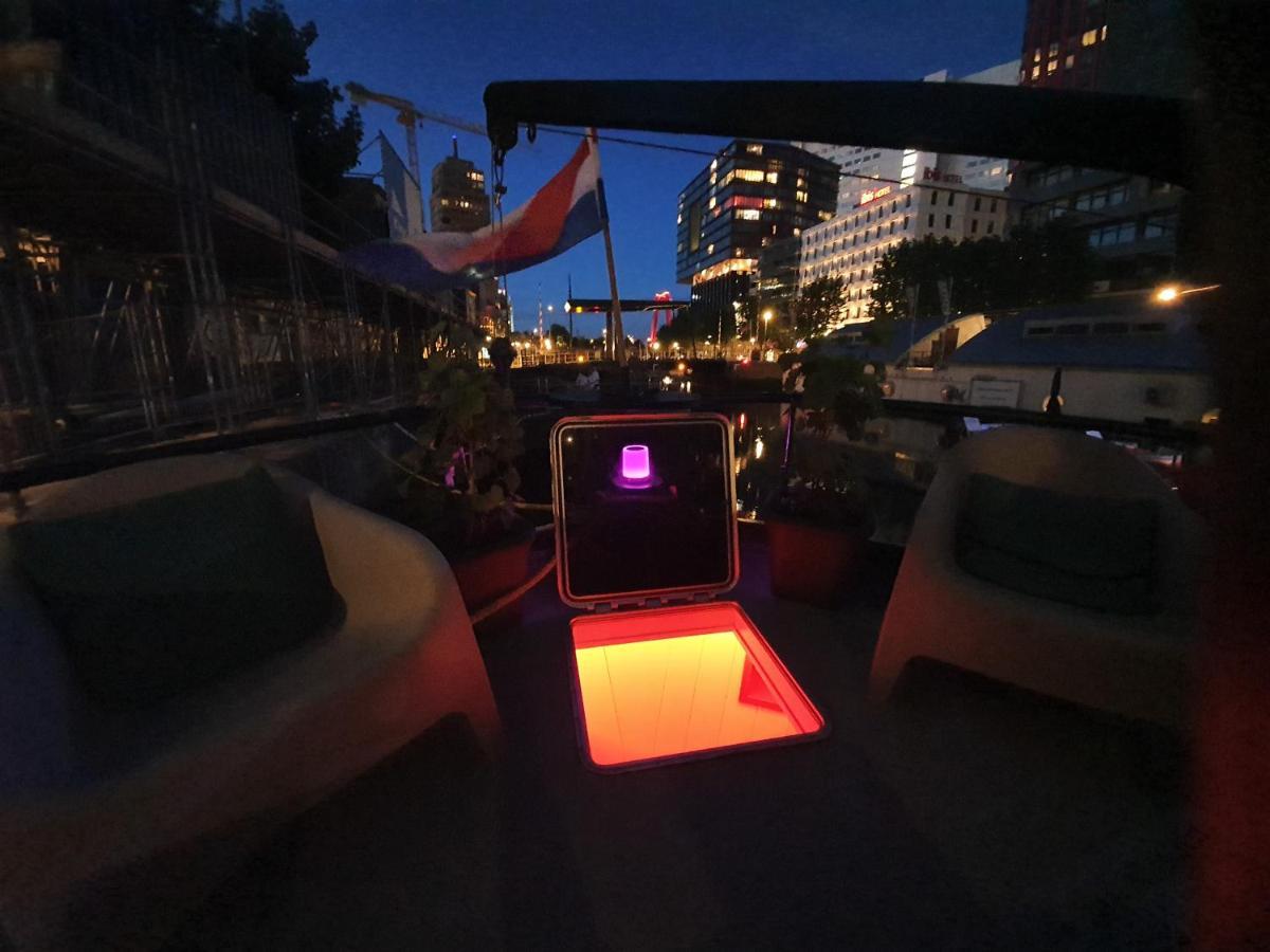 De Coaster & Aquarium Ponton Hotel Rotterdam Ngoại thất bức ảnh