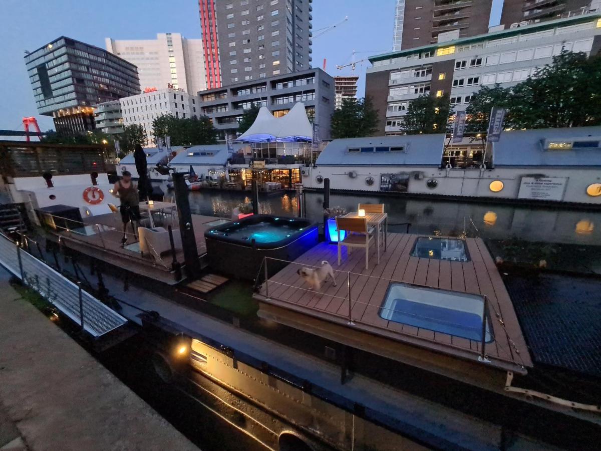 De Coaster & Aquarium Ponton Hotel Rotterdam Ngoại thất bức ảnh