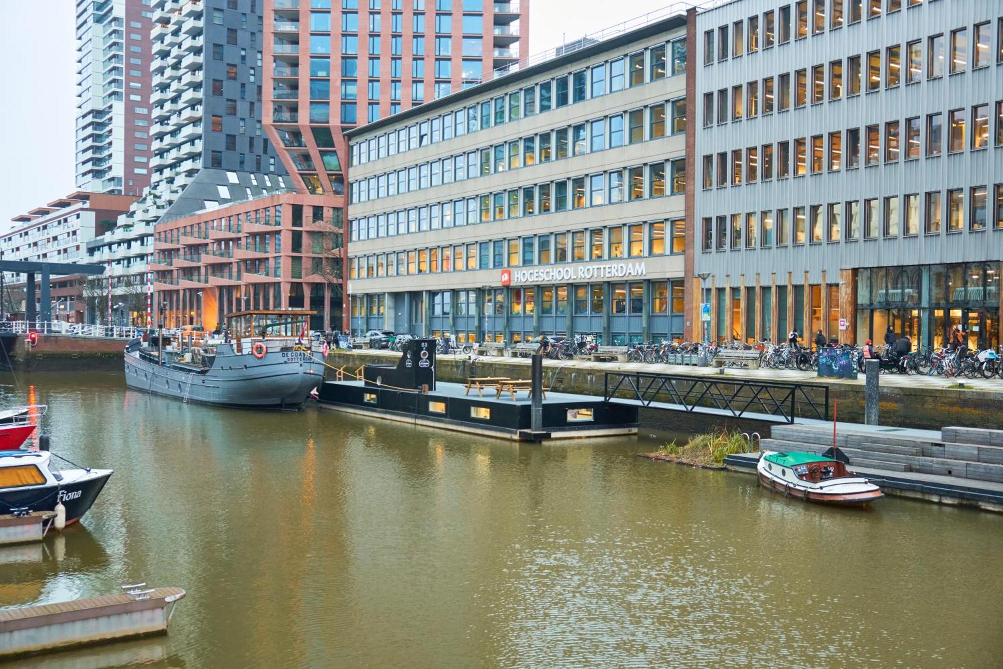 De Coaster & Aquarium Ponton Hotel Rotterdam Ngoại thất bức ảnh